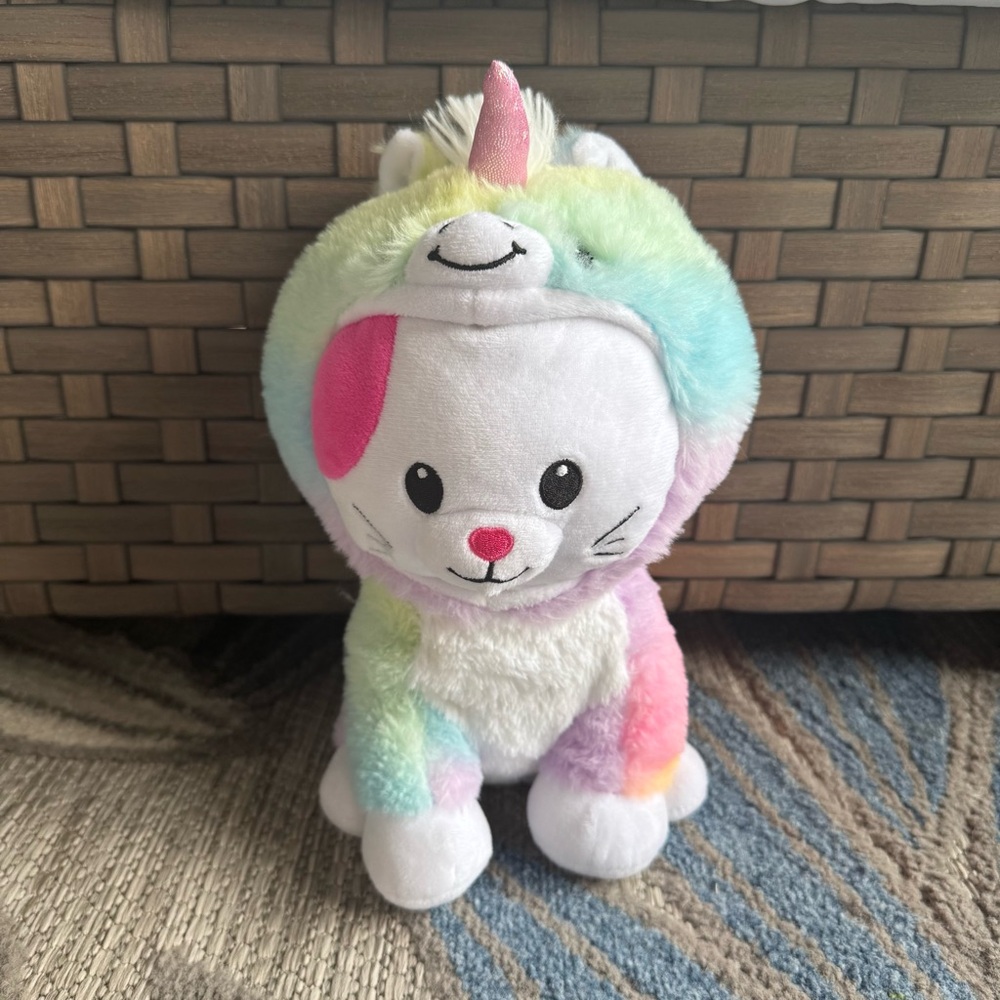 Peek-A-Boo Disguisimals Cat Unicorn 15” Plush‎ Rainbow Pastel Kitty